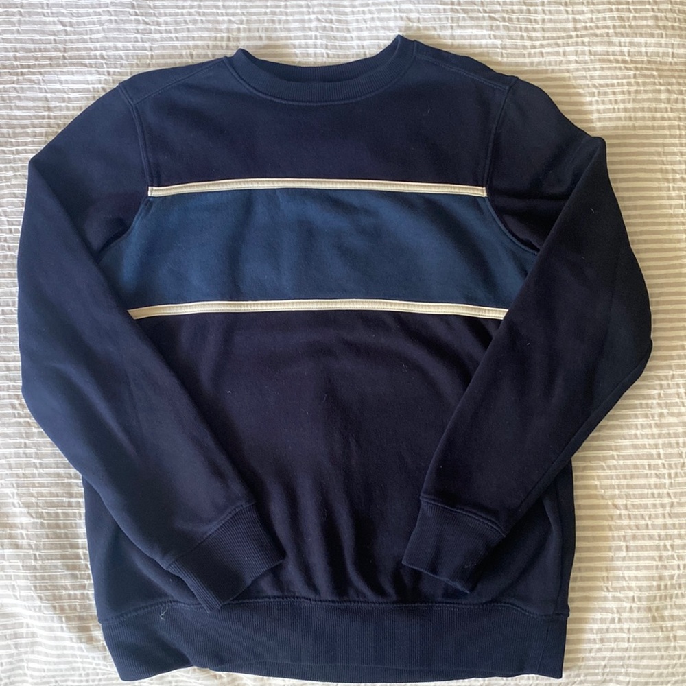 Sweatshirt, men’s medium. Navy with teal stripe.